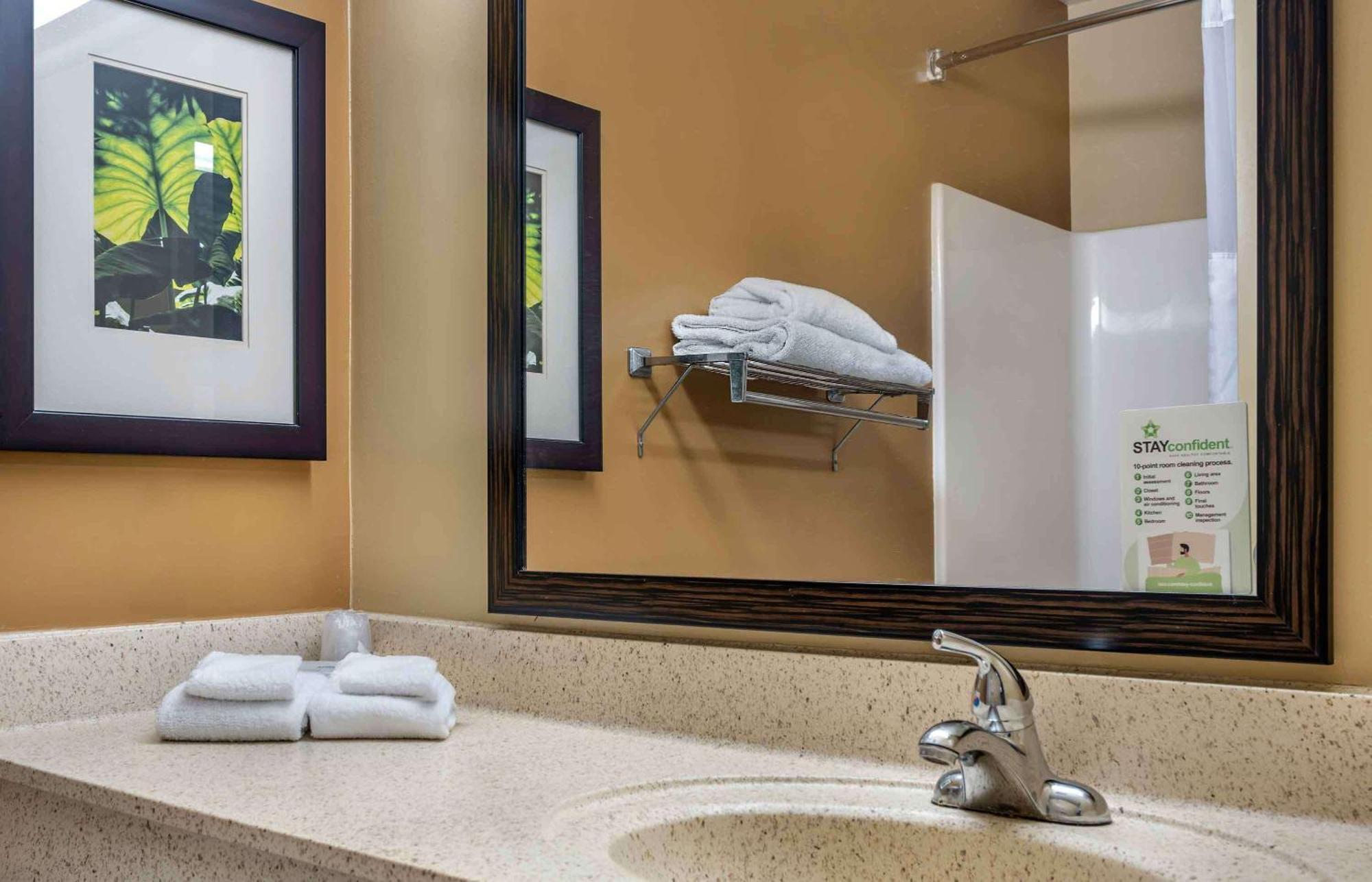 Extended Stay America Select Suites - Des Moines - West Des Moines Clive Exterior photo
