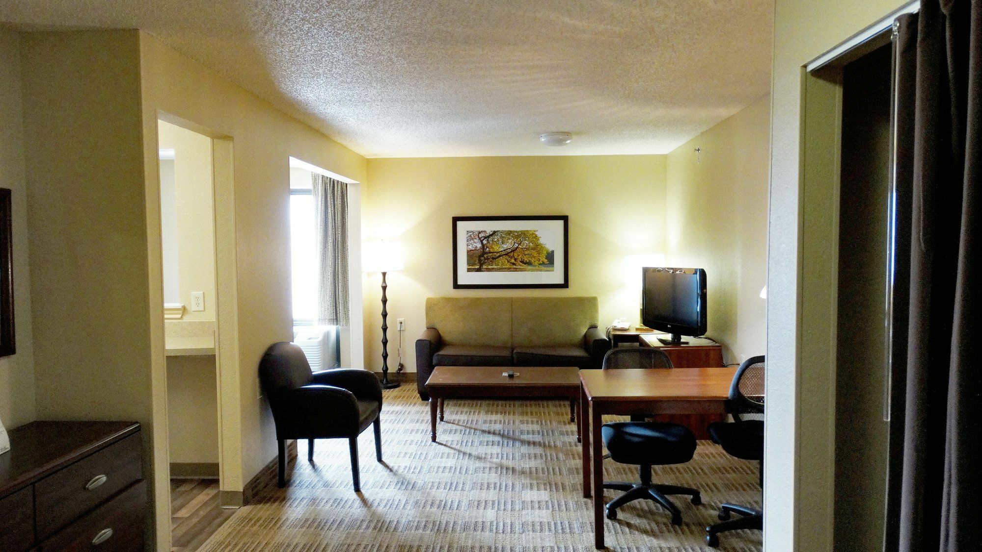 Extended Stay America Select Suites - Des Moines - West Des Moines Clive Exterior photo